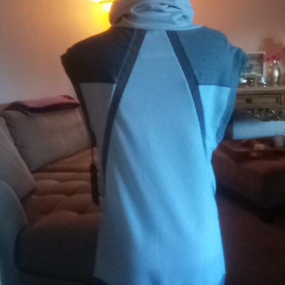 Clothes - Picture 3 of 5